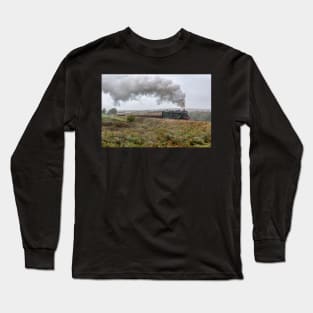 LMS Black 5 Number 5828 on a Misty Day on the Moor Long Sleeve T-Shirt